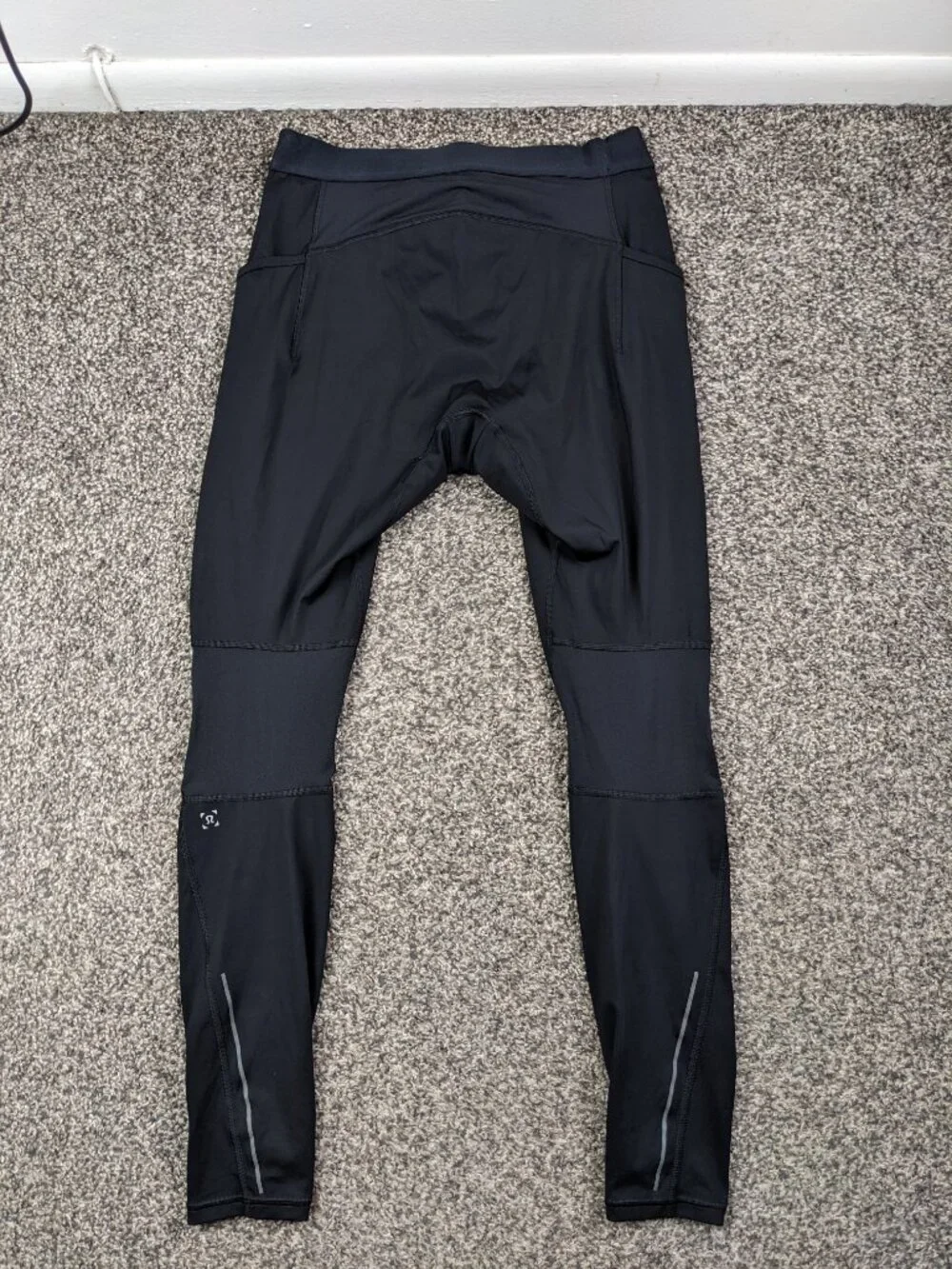 Lululemon Surge Light Tight Black Mens Large M5576S